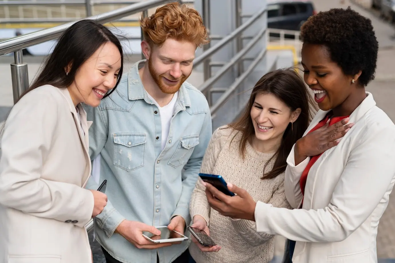 Adicción a las redes sociales en adultos jóvenes